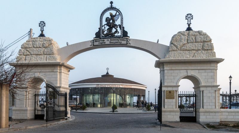Фото Жемчужины Севастополя: мыс Фиолент, Балаклава и морская прогулка. - вид 2