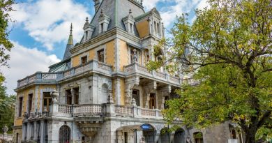 ТОП-5. Массандровский дворец и винзавод Массандра - фото 8