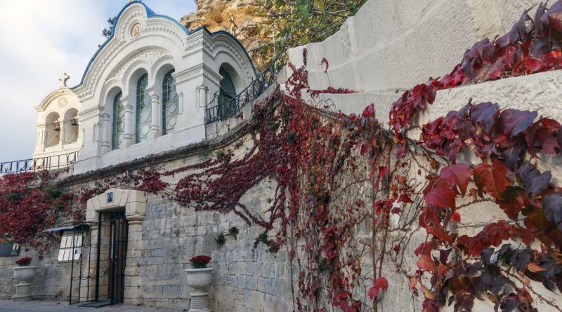 Фото Жемчужины Севастополя: мыс Фиолент, Балаклава и морская прогулка. - вид 3