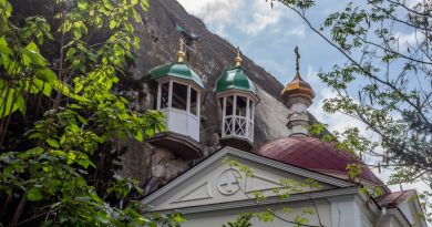 Древний Инкерман. Завод марочных вин, крепость, монастырь. — фото 4