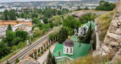 Древний Инкерман. Завод марочных вин, крепость, монастырь. — фото 3