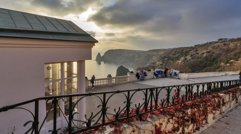 Фото Жемчужины Севастополя: мыс Фиолент, Балаклава и морская прогулка. - вид 1